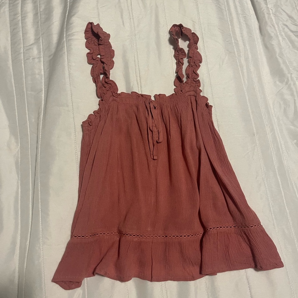 Pink flowy tank top